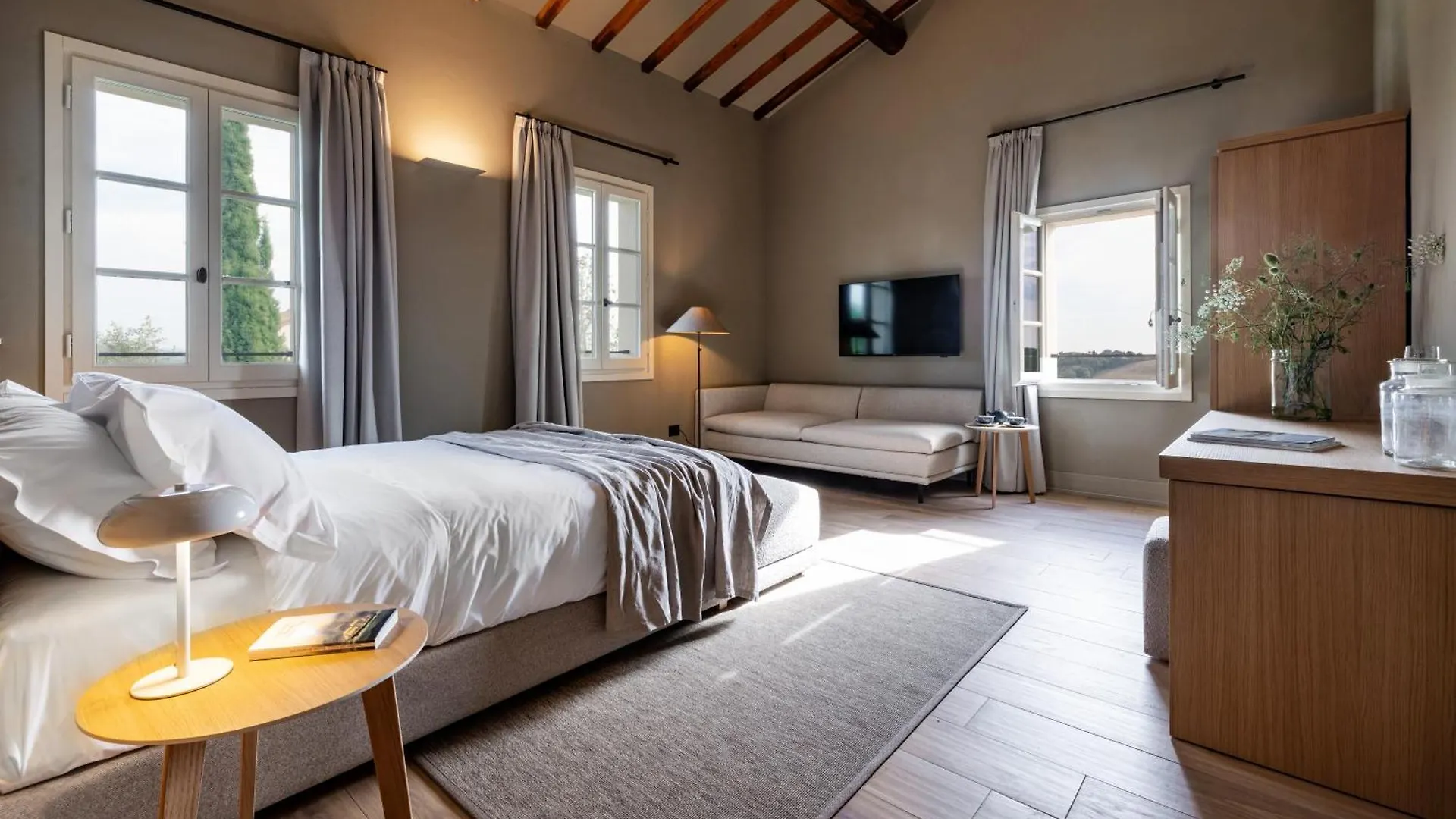 Resort Colle Alberti Country House Cerreto Guidi Italy