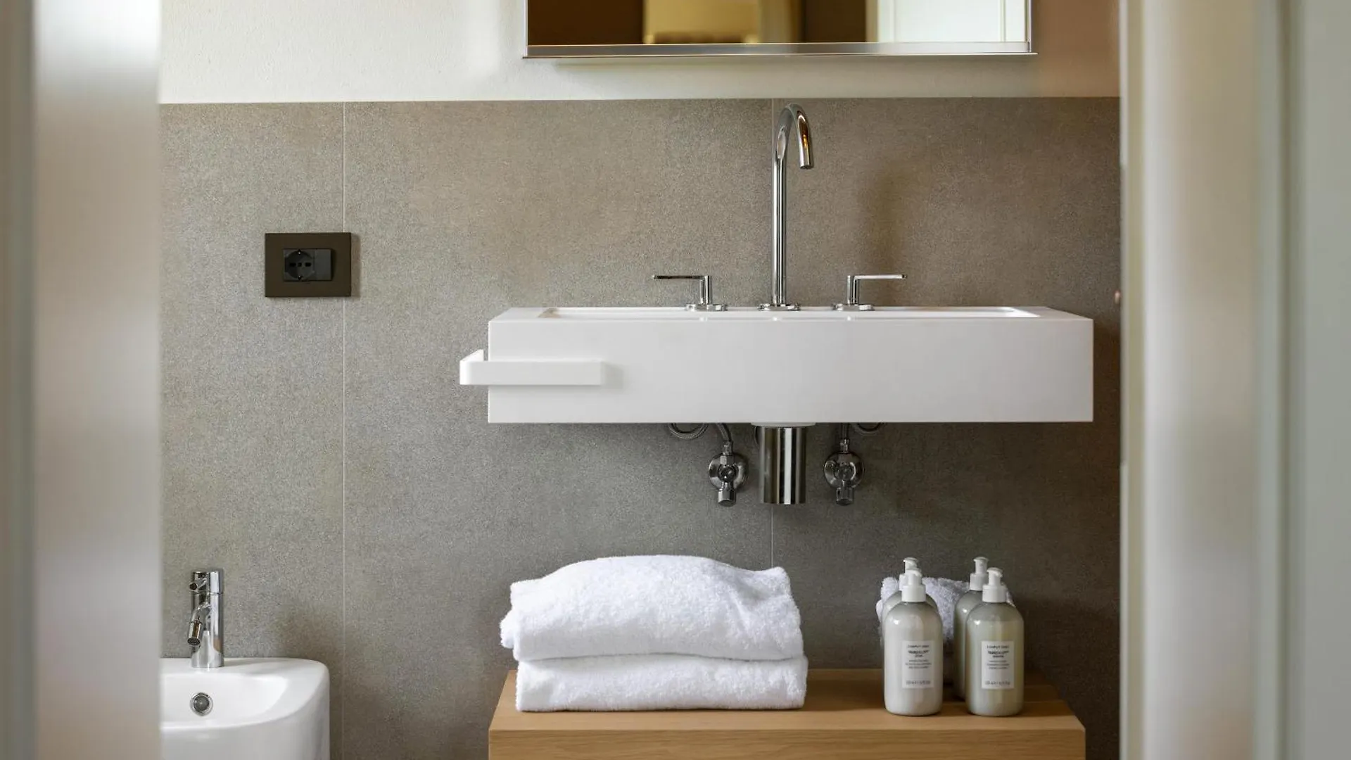 Colle Alberti Country House Cerreto Guidi Resort